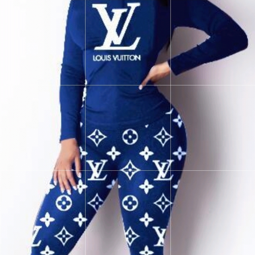 2-piece lounge/outerwear set - Picture 2 of 3